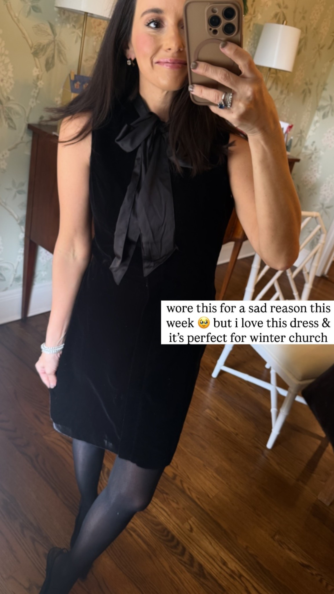 wearing a size 0 in this untuckit dress!!!!

#LTKmomlife #LTKHoliday #LTKootd