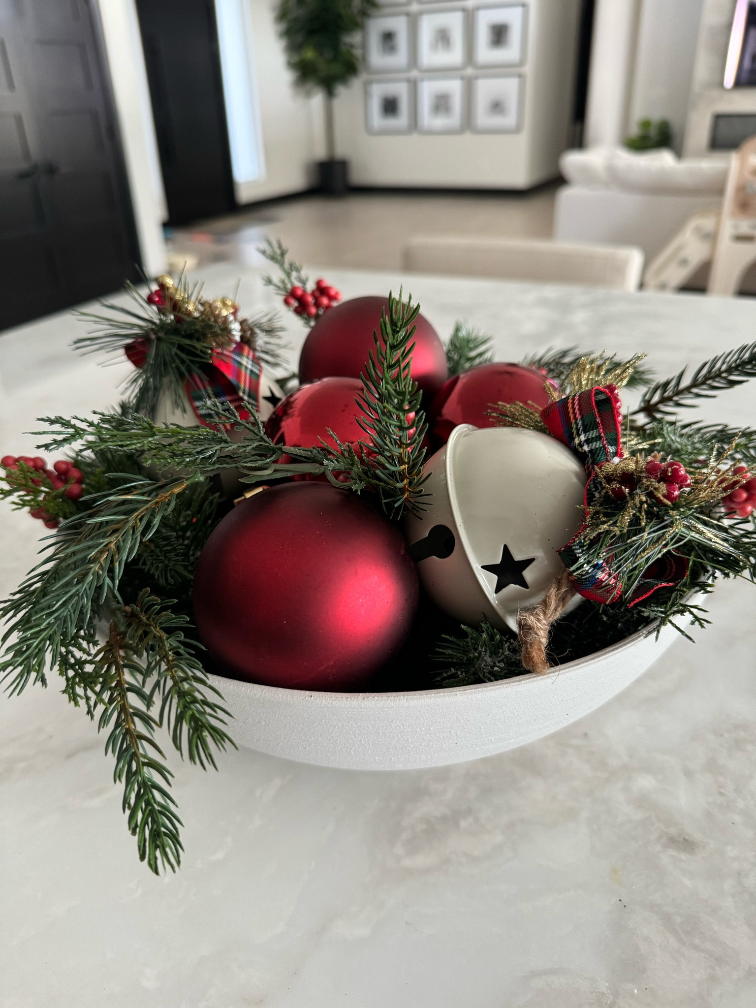 Target Ceramic Textured Bowl & Vases


#LTKHome #LTKStyleTip