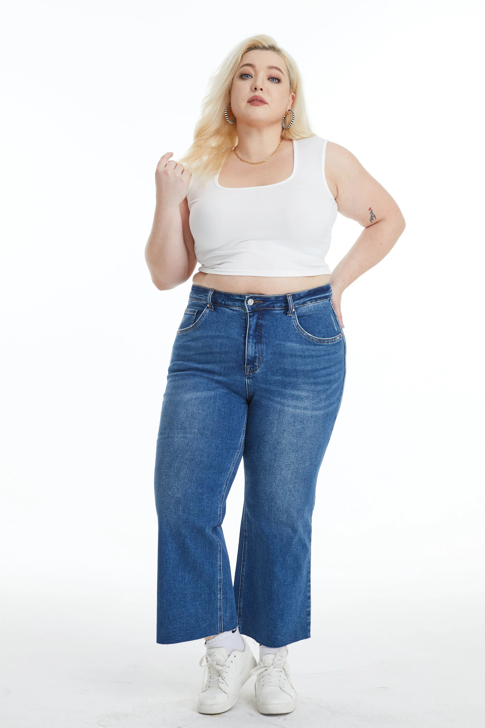PLUS SIZE HIGH RISE WIDE LEG JEANS | Bayeas