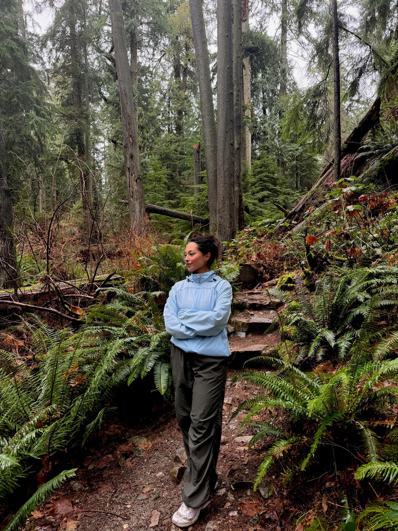 rainy day hiking fit 🌿💗

#LTKfitness #LTKcanada