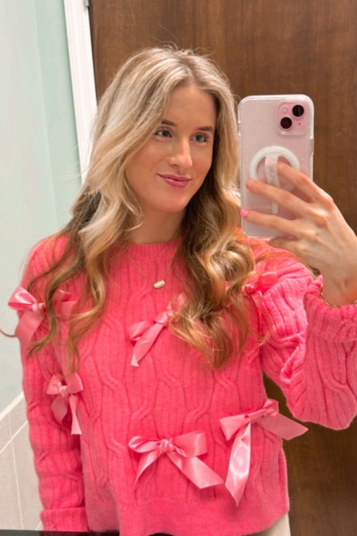 HAPPY VALENTINE’S DAY!! 🩷💘💞💗🎀🫧💓
this is my favorite holiday ever! treat yourself today and everyday!! take yourself on a date every now and then and just make sure to always love yourself first!! 
love you all!!

valentines / love / holiday /  valentine’s day/ pink / sweater / outfit / work / date / date night 

#LTKworkwear #LTKSeasonal #LTKstyletip