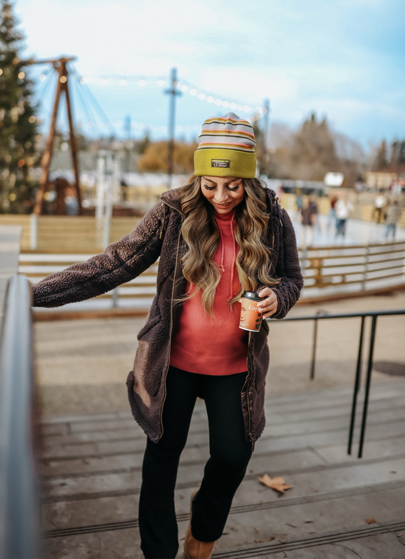 Some of my favorite staple pieces from LL Bean are on sale! Loveeee these fleece jacket (xs), cashmere sweater (small) and flared leggings (small).



#LTKsalealert #LTKSeasonal #LTKbump