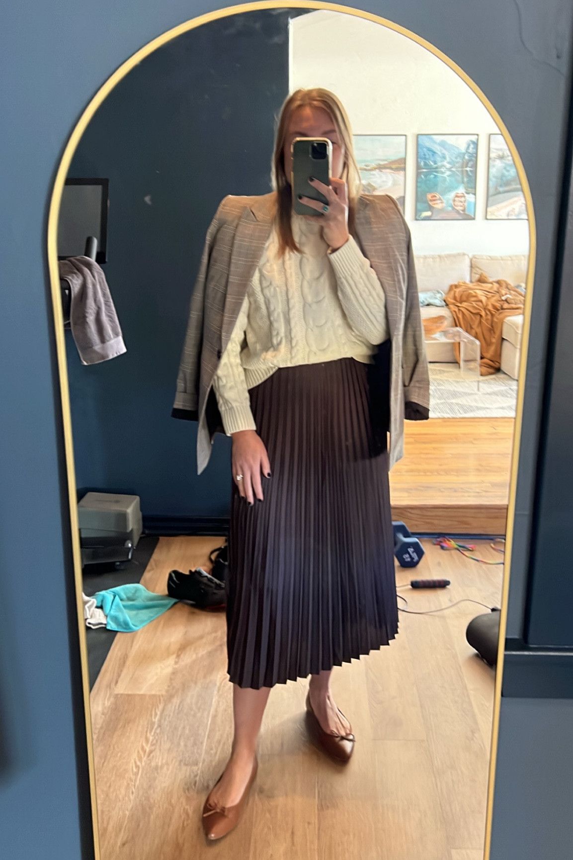 brown forever 🤎 sweater is TTS, skirt runs really big (I sized down from L to S!) . there are SO many amazing blazers for layering this fall! 

#workwear #fallworkwear #falloutfit #fallskirt #brownskirt #cableknitsweater #fallblazer #comfyflats #blazer #brownblazer #plaidblazer

#LTKmidsize #LTKworkwear #LTKshoecrush