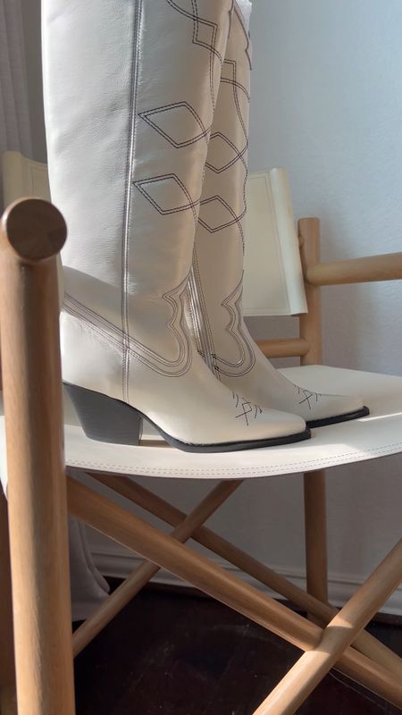 My new favorite cowboy boots that I'll be wearing at LTK con 

#LTKshoecrush #LTKCon #LTKstyletip