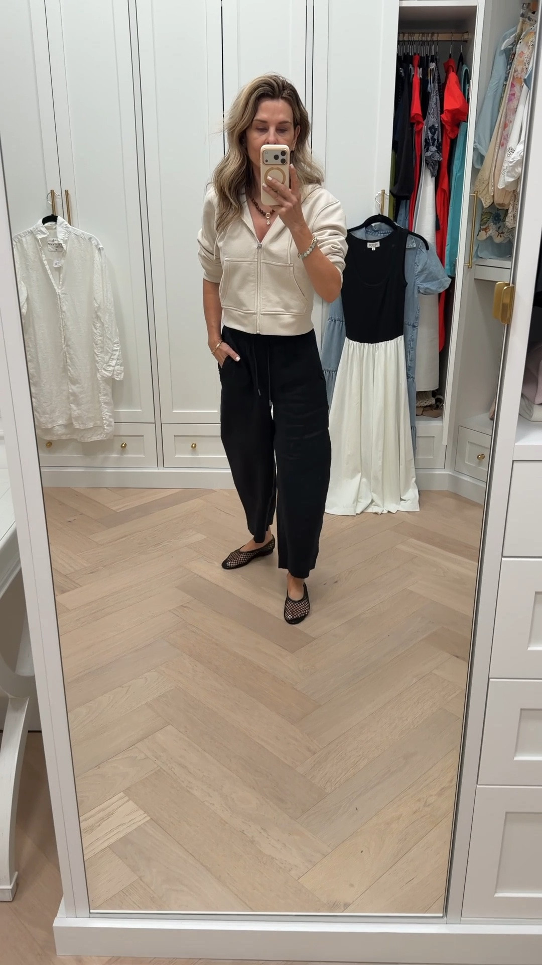 Last day of 25% off Athleta. Linen is 40% off- my pants are so cute in linen! Under $50 on sale— size down 1/2 size in flats.

#LTKootd #LTKOver40