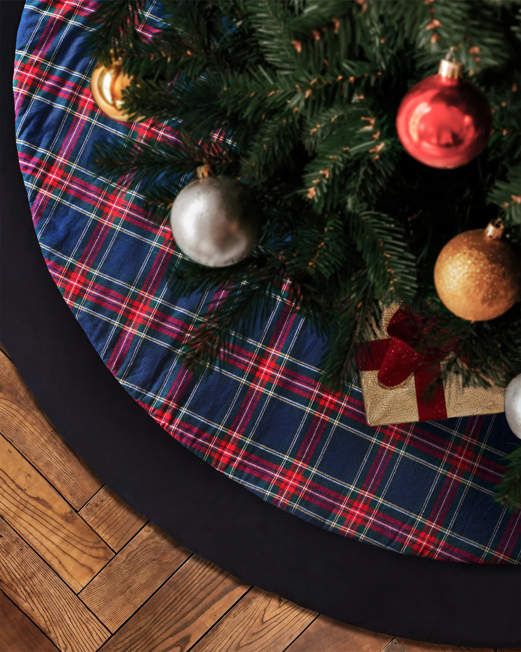 Christmas Tree Skirt in Windsor Tartan | Petite Plume