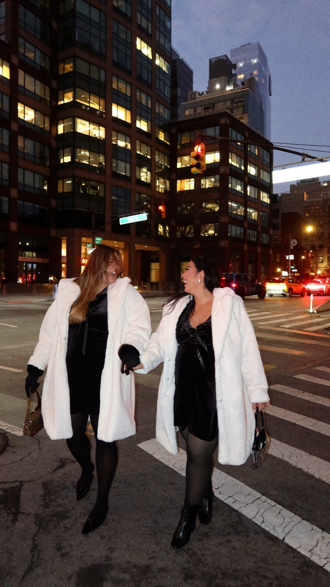 New York night out ✨

#LTKHoliday #LTKSeasonal #LTKMidsize