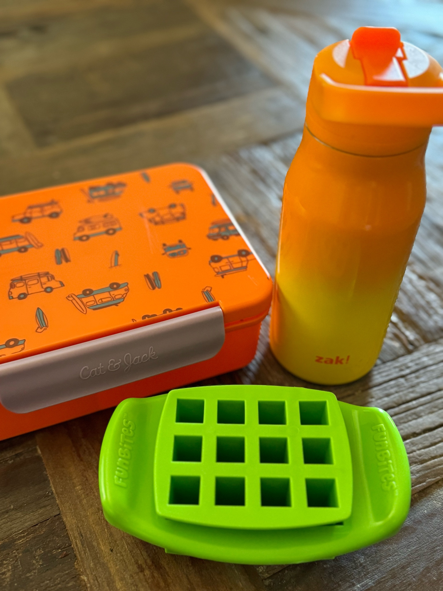 Back to school or daycare must haves!! These are all affordable items that can make lunch fun for your kiddos. I love how I found some orange colors for our boy toddler. Seems like the usuals are blue and green, so it was fun to switch it up!!
We have both the Bentgo brand box and cat & jack box, both have worked great for us!! 

Bentgo lunch box, metal leakproof cup, and fun sandwich cutter! 


#LTKKids #LTKBacktoSchool
