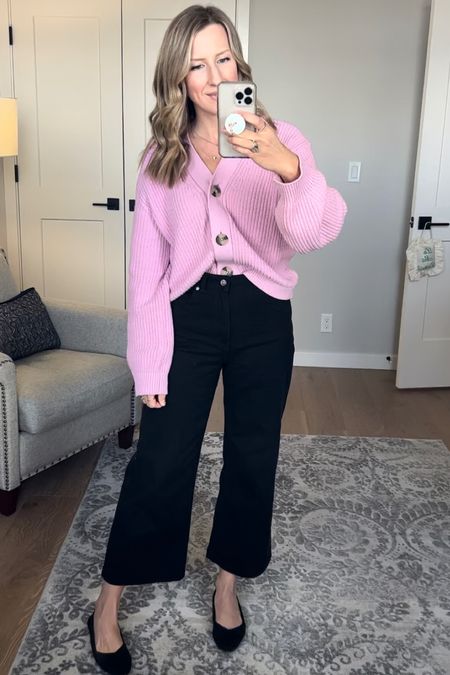 I love this pink cardigan from H&M, it comes in multiple colors runs true to size and is the perfect addition to your closet for spring! I’m hearing it here with these high waisted, wide leg pants and pointed toe flats. #H&M #SpringStyle #PinkCardigan #HighWaistedWideLegPants.

#LTKunder100 #LTKworkwear #LTKunder50