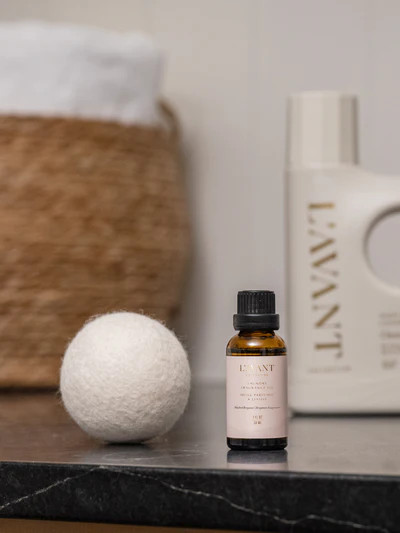 Laundry Oil & Wool Balls Bundle | L'AVANT Collective