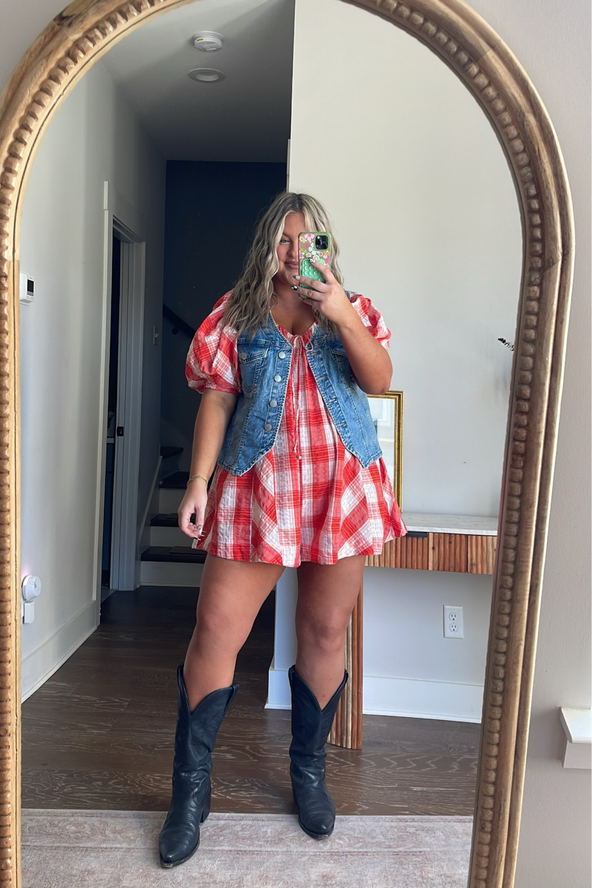 Romper: xl
Vest: xxl

#LTKMidsize #LTKStyleTip #LTKPlusSize