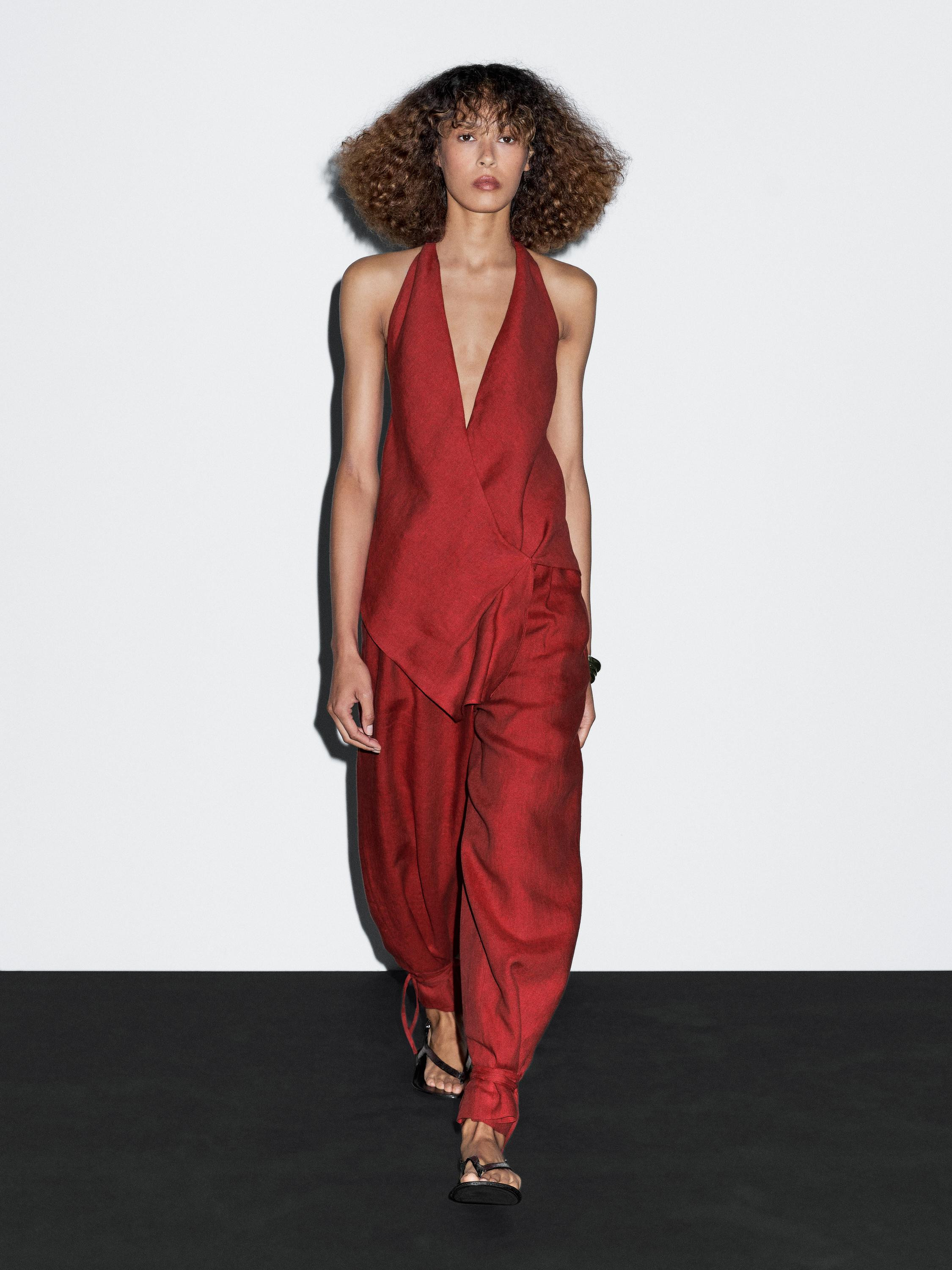 Linen halter top with low-cut back | Massimo Dutti UK