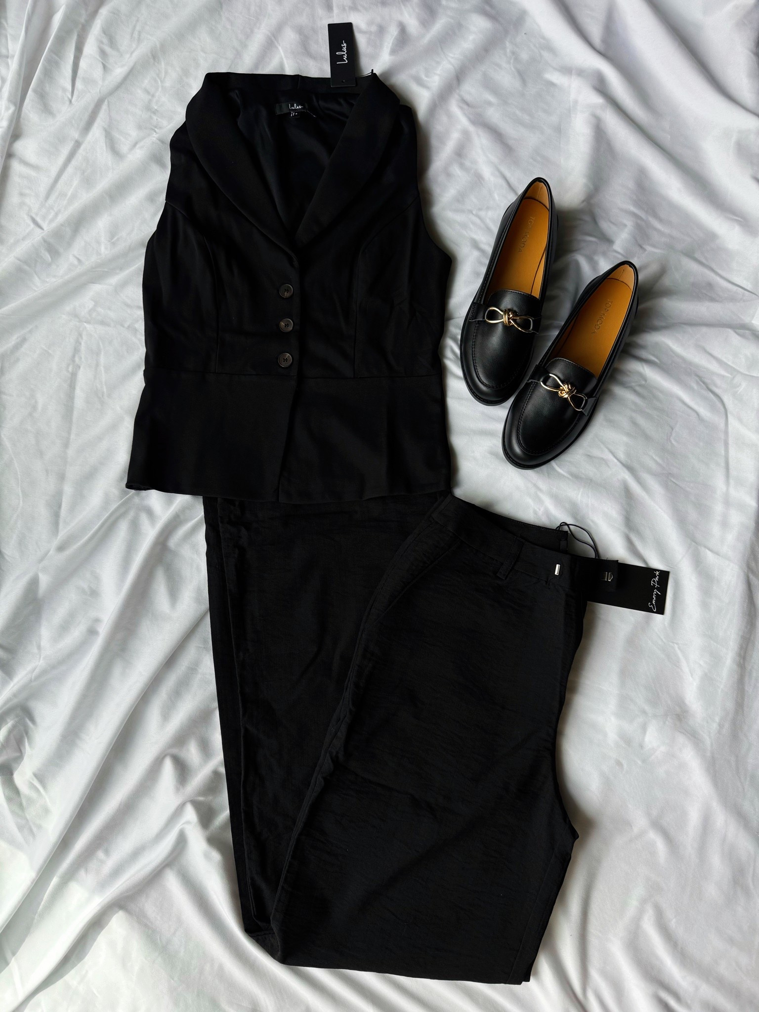 Work outfits from @Lulus #lovelulus

#LTKootd #LTKWorkwear #LTKgrwm