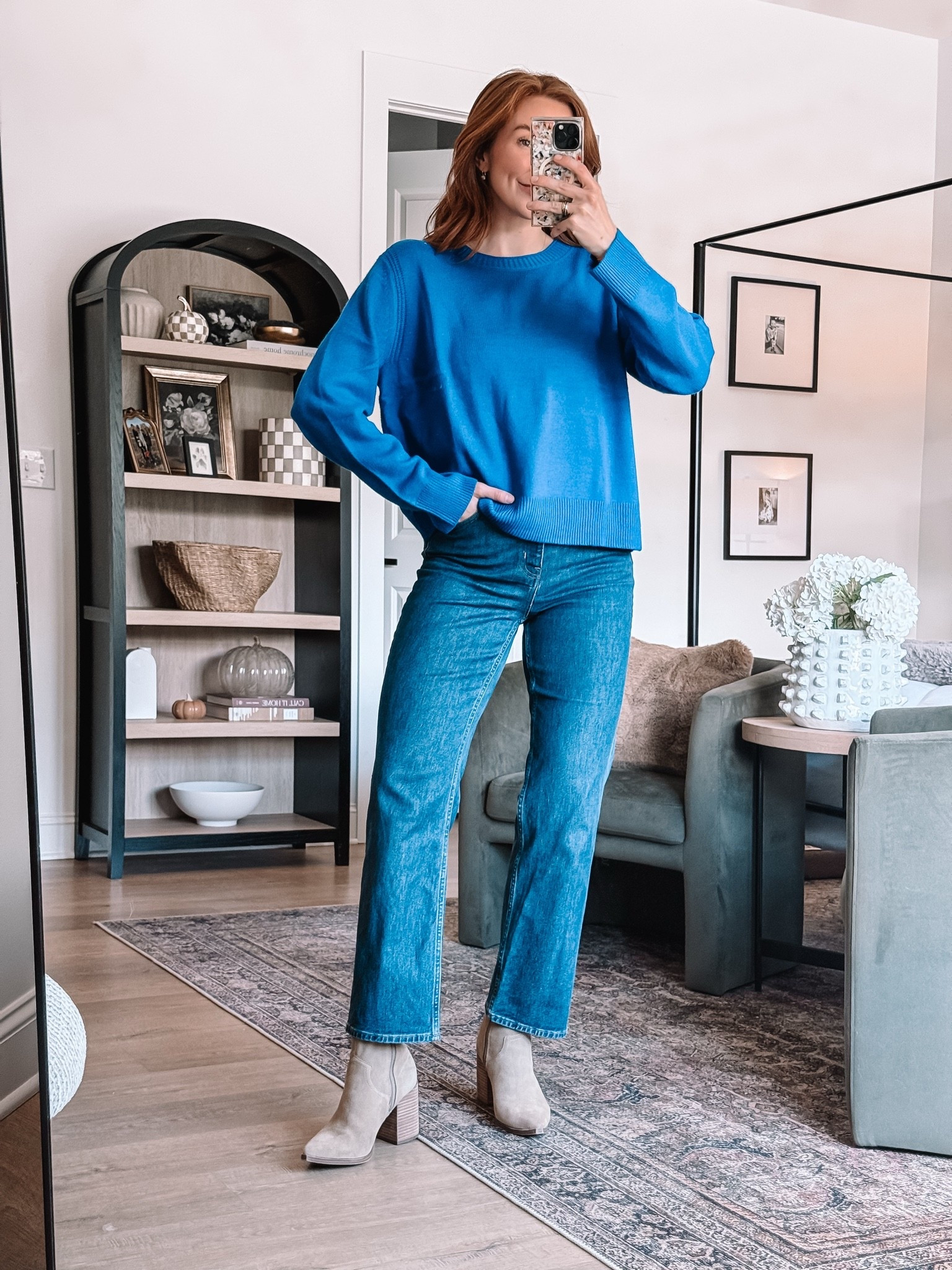 This @Walmart sweater is actually the most delicious sweater everrrrrr! I sized up to a large for a more relaxed oversized fit.