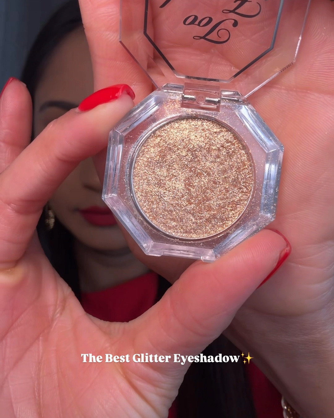 Must have glitter eyeshadow for the holidays 

#LTKBeauty #LTKWatchNow #LTKHoliday
