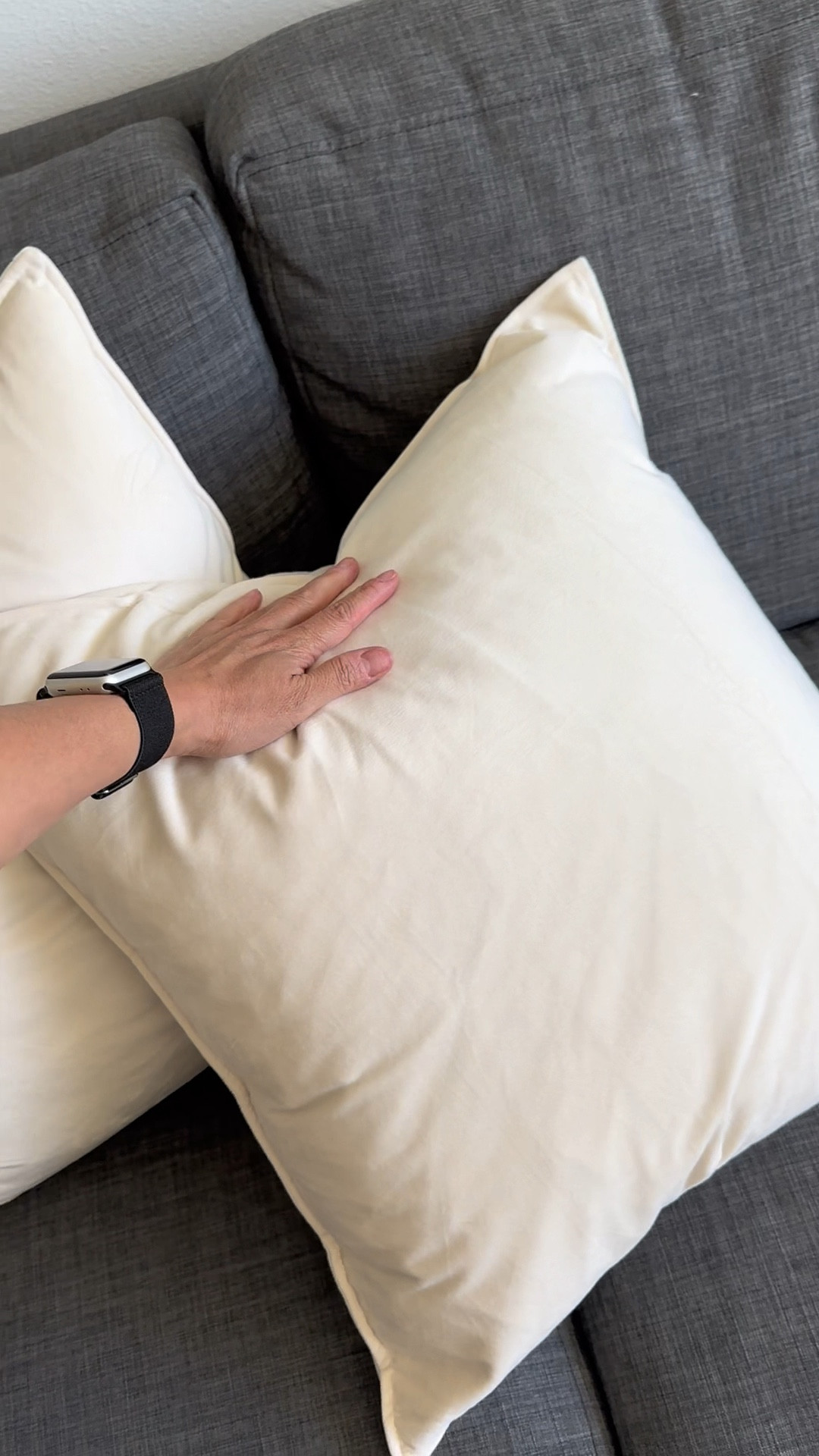 Plush velvet cushion covers with zipper, comes in a 2 pack at an amazing price

#LTKFind #LTKfamily #LTKhome