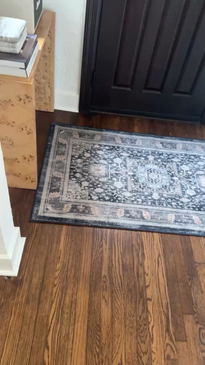 Got a new entry way rug! Use my code: ALOPROFILE to save sitewide✨



#LTKHome