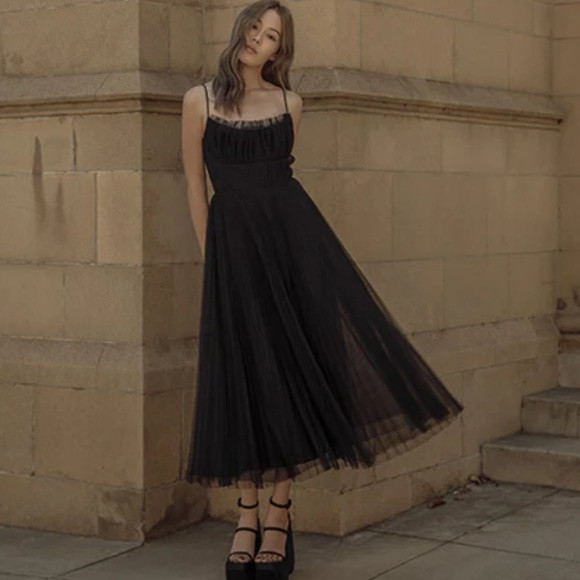 ML Monique Lhuillier Tulle Midi-Dress | Poshmark