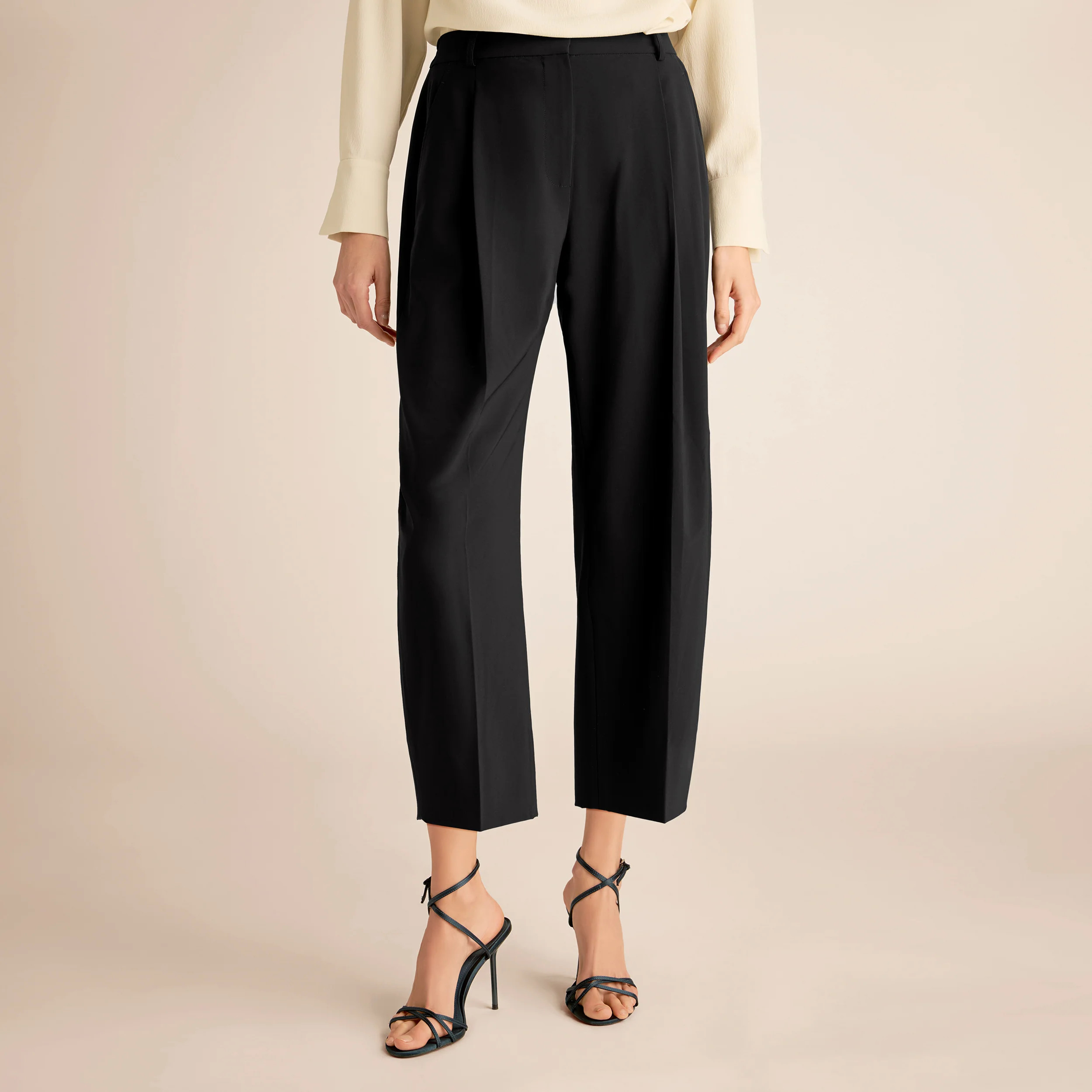 Bala Travel Pant - OrigamiTech :: Black | MM LaFleur