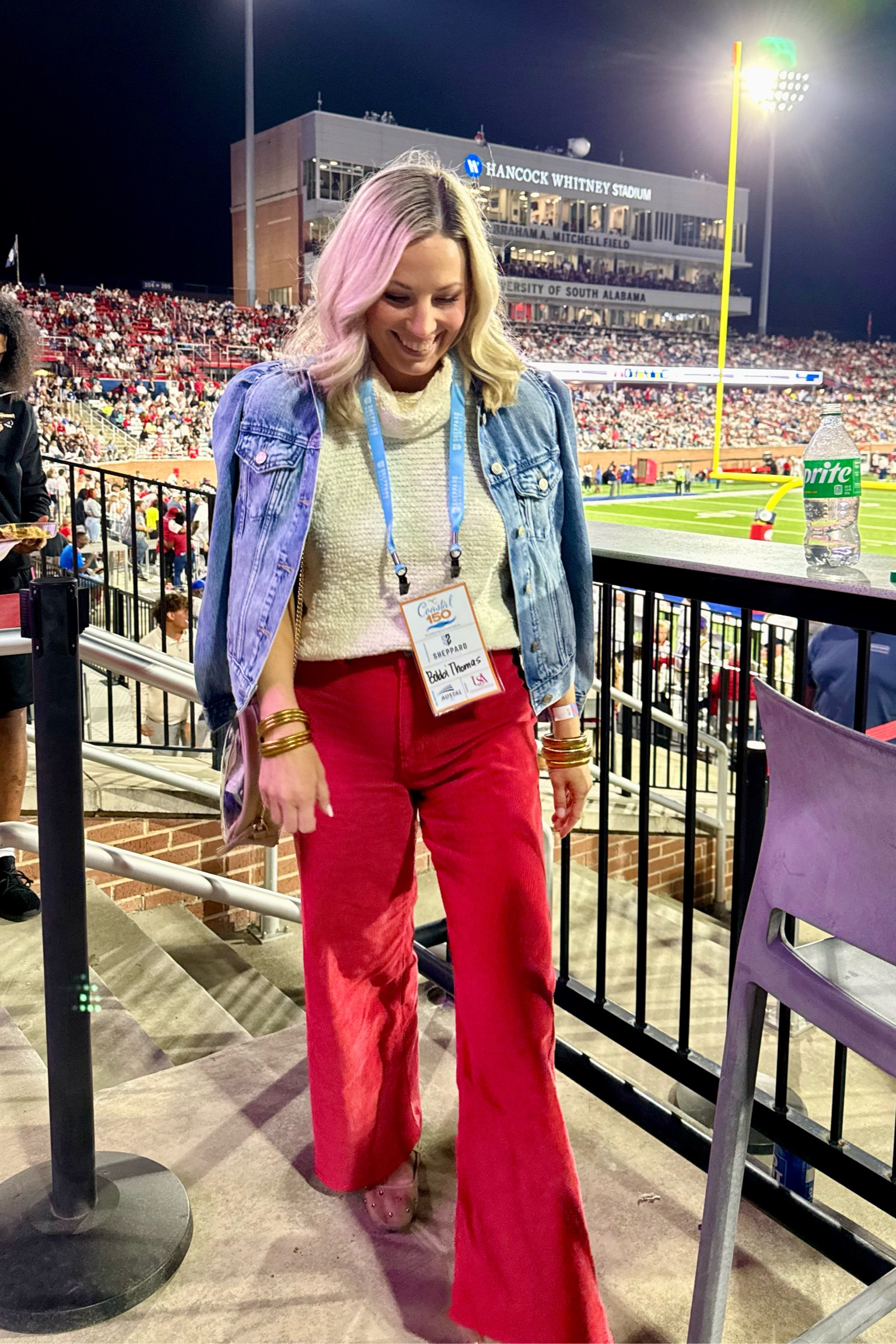 Football fit 
Pants- Target size 4 (size up one)
Flats- Target
Sweater- old but linking similar
Jacket- Gap factory 
Purse- Caroline hill 

#LTKFindsUnder100 #LTKFindsUnder50 #LTKStyleTip