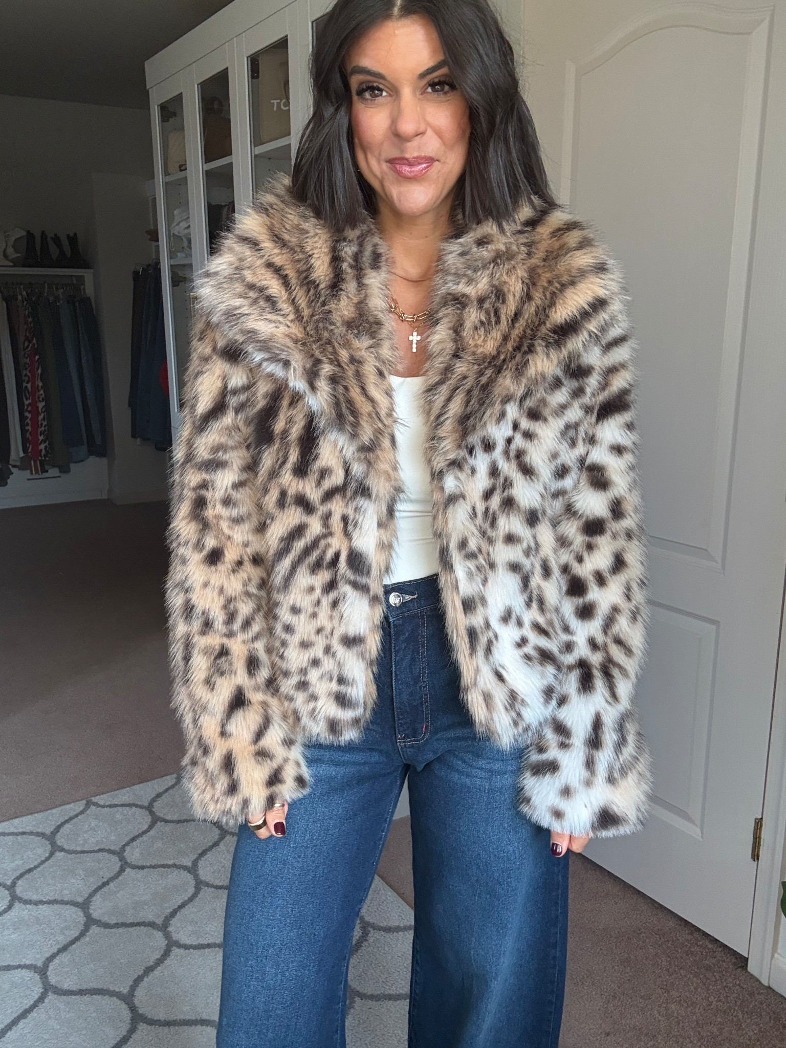 Weekly most loved items- Walmart fur! I’m in size small. 

#LTKHoliday #LTKFindsUnder100 #LTKSeasonal