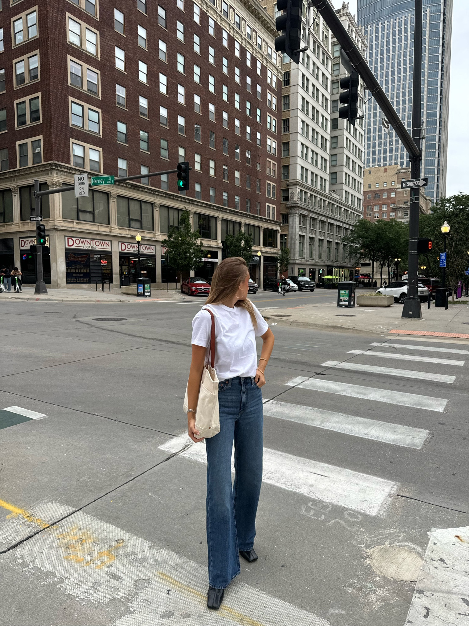 my @Levis collection + a few more of my favs 🤍

#LTKStyleTip #LTKFindsUnder100 #LTKSaleAlert