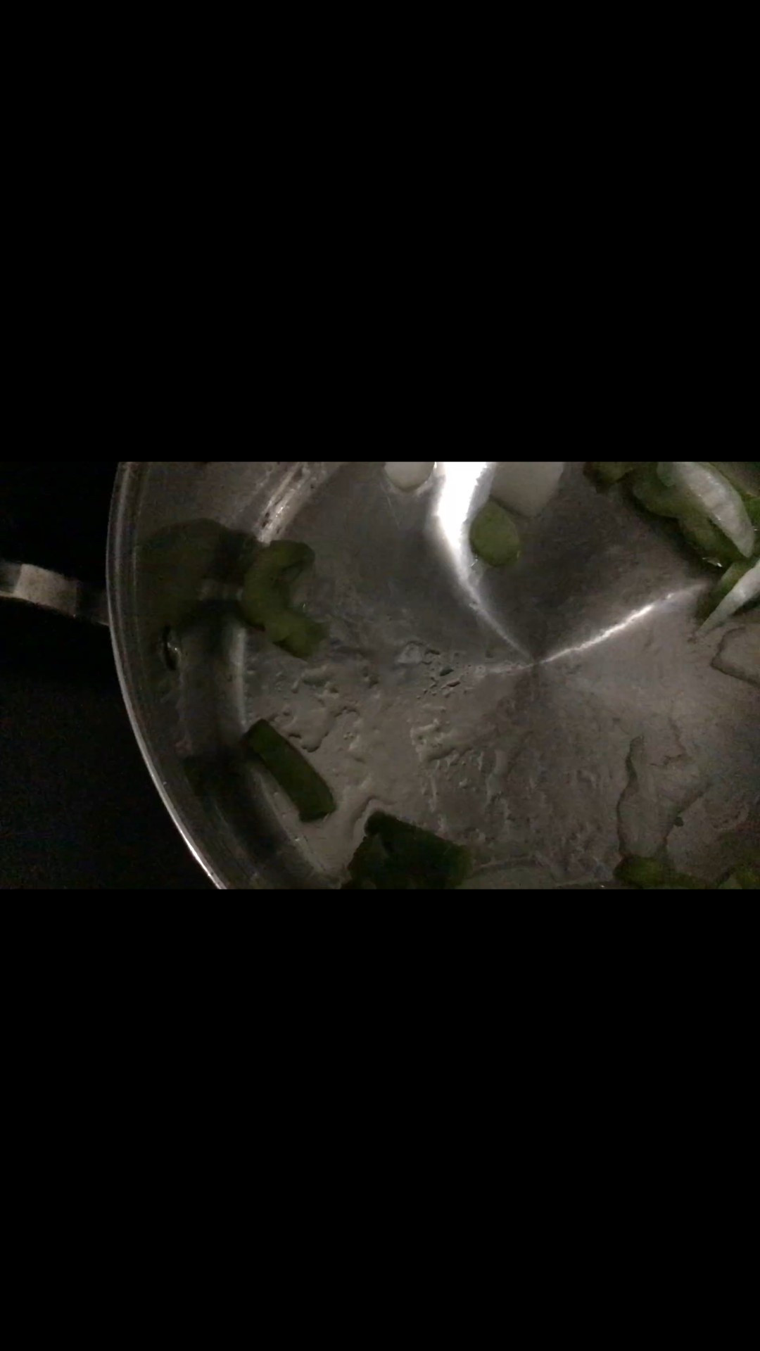 Cooking spaghetti tonight for dinner—classic comfort food vibes with a cozy, homemade twist. Pasta night always hits different! 🍝✨ #DinnerInspo #HomeCooking #PastaLover”

#LTKfoodie #LTKdayinmylife