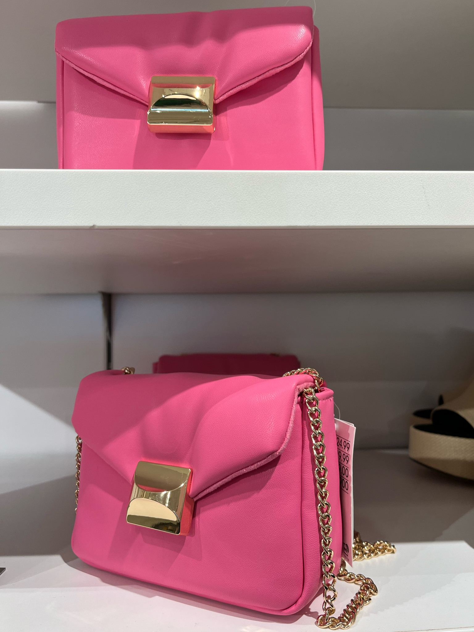 Barbie core at its finest 💘💖

#LTKSeasonal #LTKitbag #LTKFind