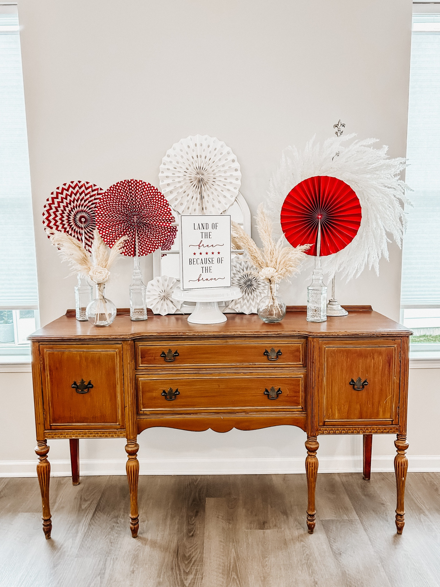 July 4 Home Decor Inspo. Easy, simple and cute. #july4 #homedecor #redwhiteandblue

#LTKfamily #LTKhome #LTKSeasonal
