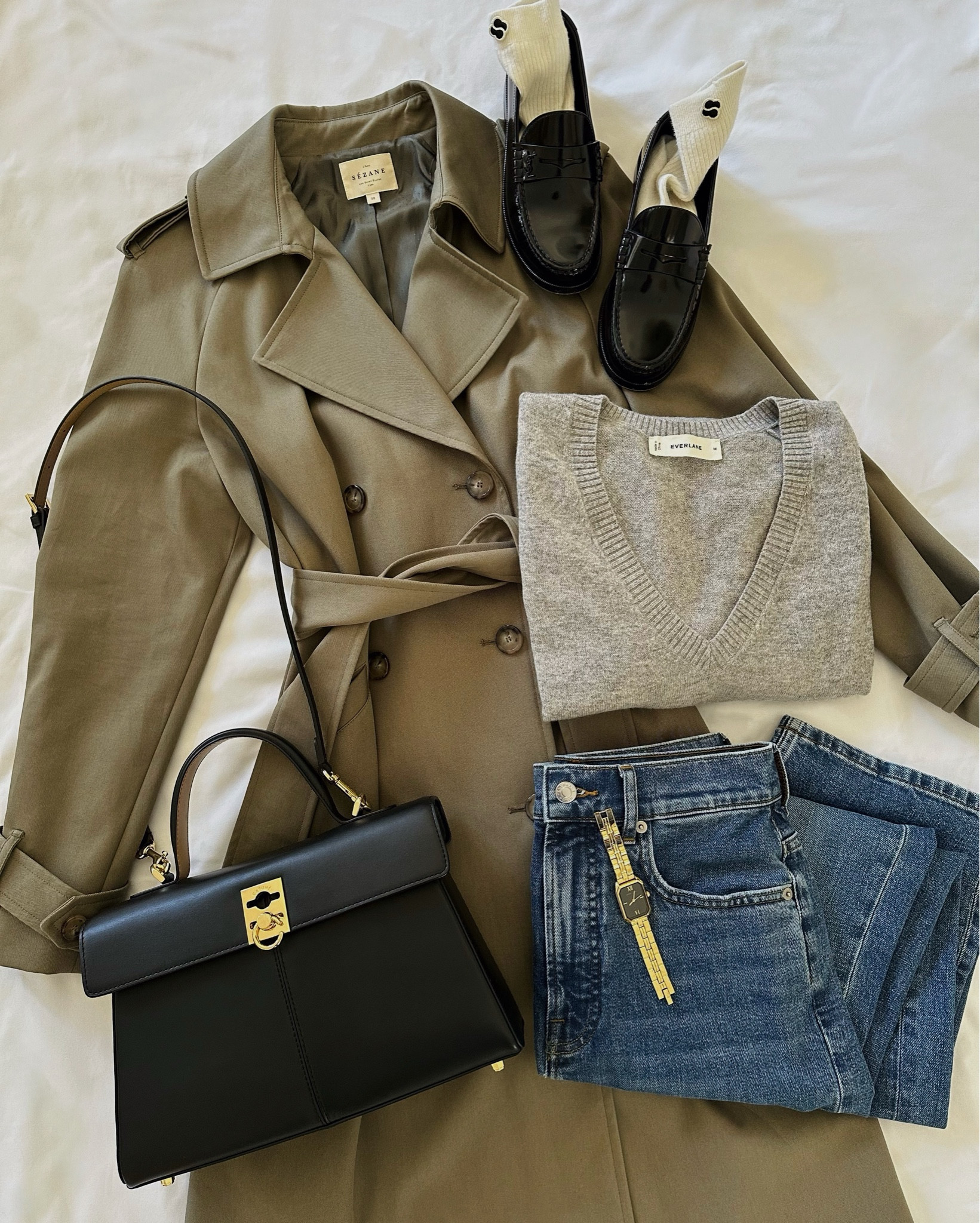 Fall outfit, trench coat, cardigan, loafers, cashmere sweater

#LTKStyleTip #LTKFindsUnder100 #LTKSeasonal