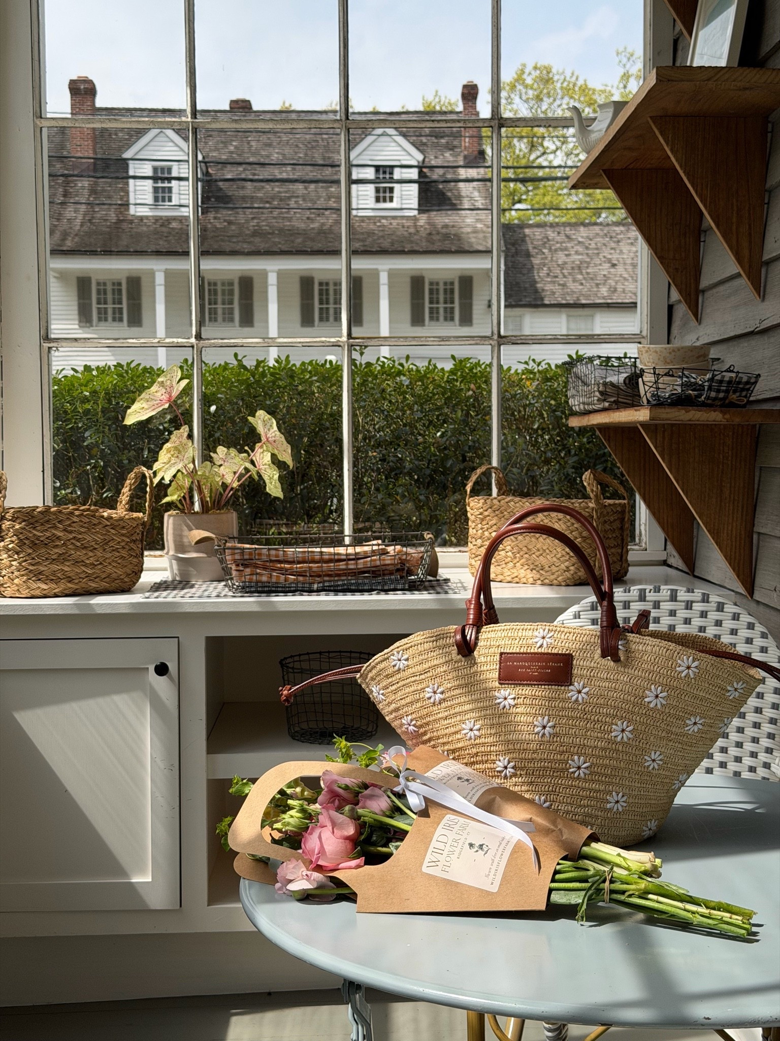 Sezane basket bag 🧺

#springbags #summerbags #summerfinds #summerstyle

#LTKootd #LTKdayinmylife #LTKmorningroutine