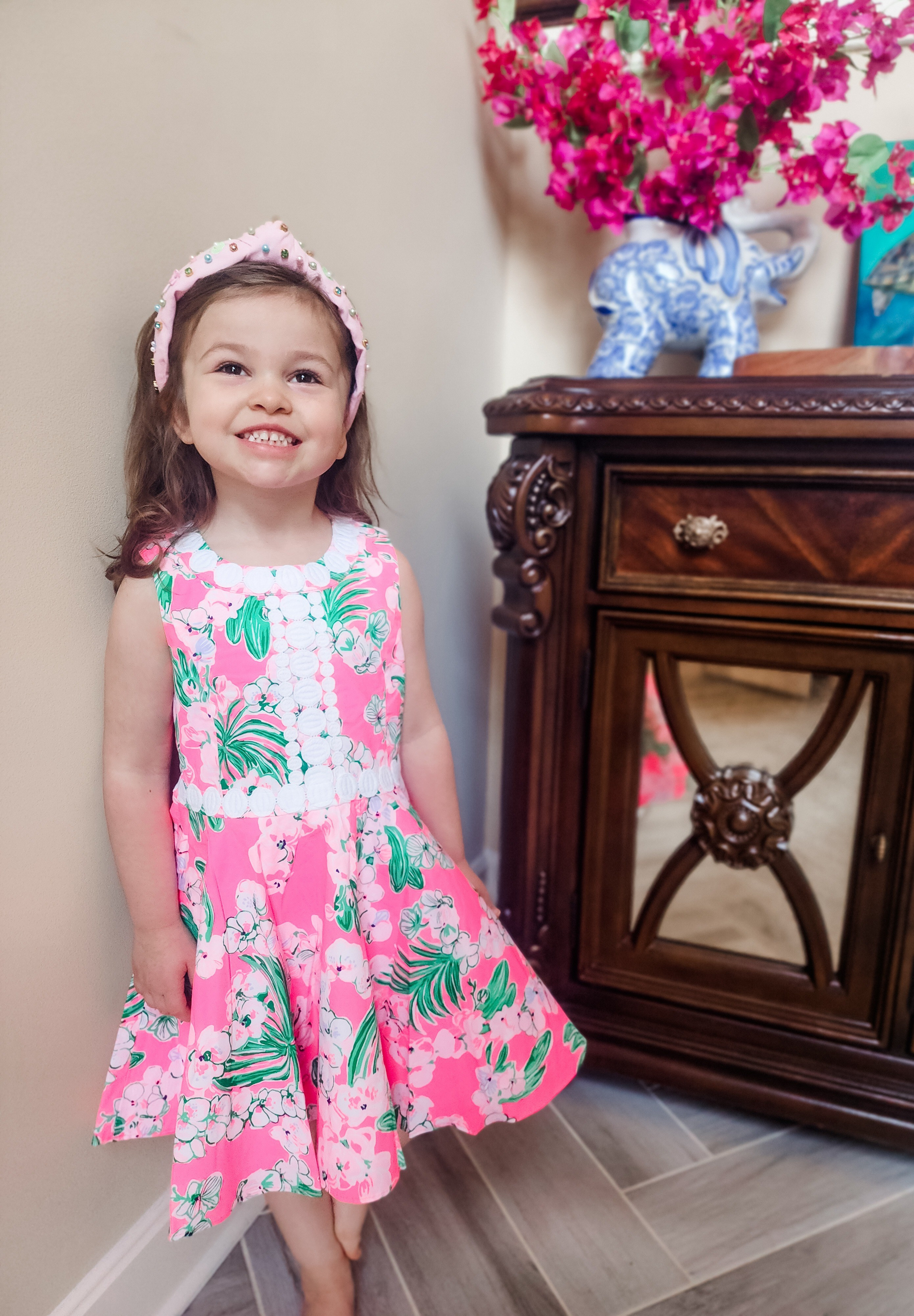 How stinking cute is she?! @lillypulitzer #lillygirl #lillypulitzer #livinglargeinlilly #girlmom #Easter #spring 

#LTKfamily #LTKkids