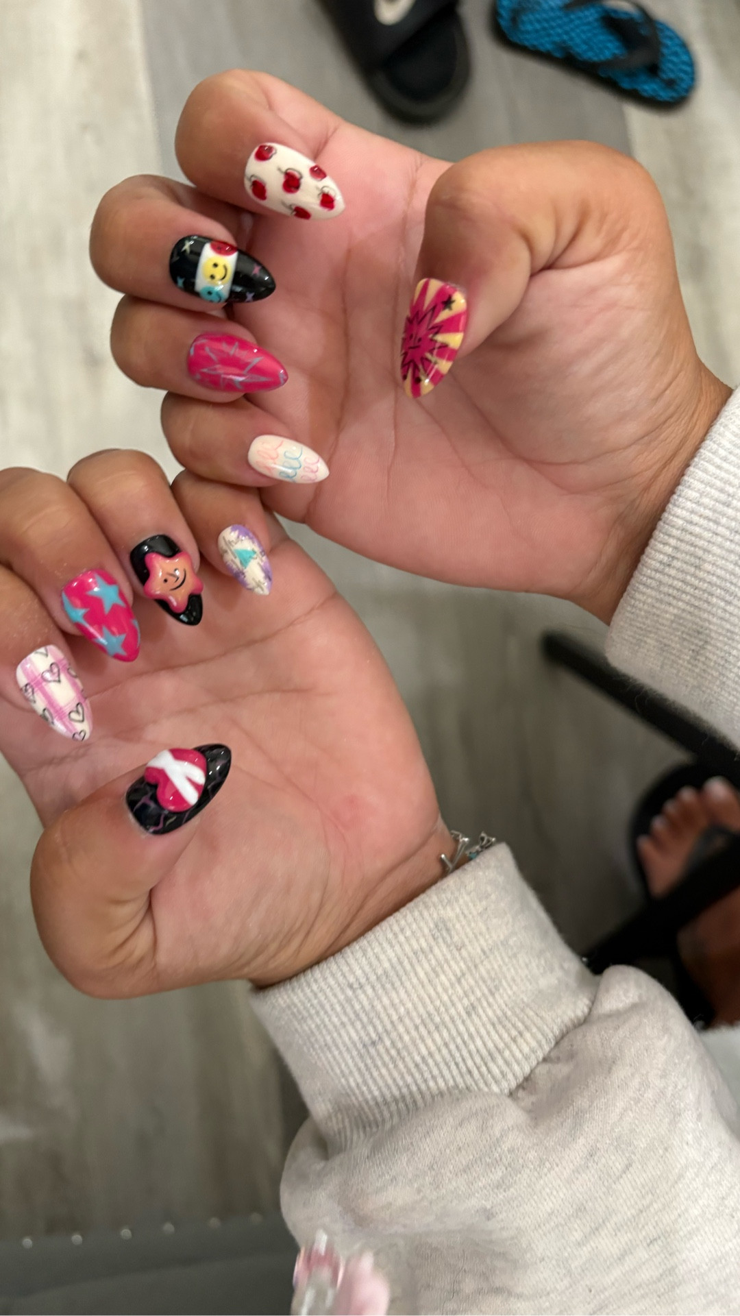 New week 🍒 New set
 








#mamacita #nails #pressonnails #etsy #shopsmall #ltk #exlporepage 

#LTKBeauty #LTKStyleTip #LTKFindsUnder50