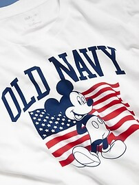 Old Navy x Disney© Mickey Mouse Flag Logo-Graphic T-Shirt | Old Navy (US)