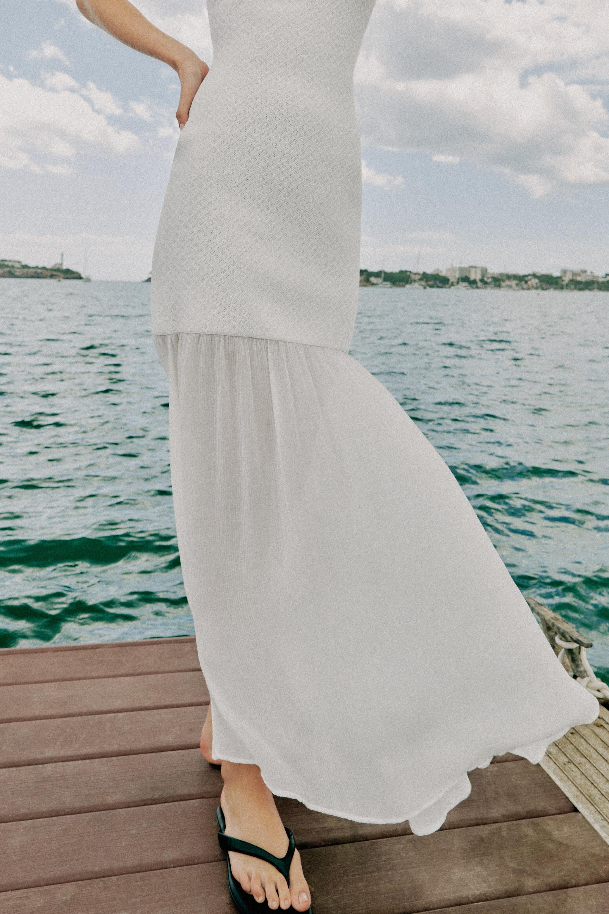 COMBINATION KNIT HALTER DRESS | Zara US