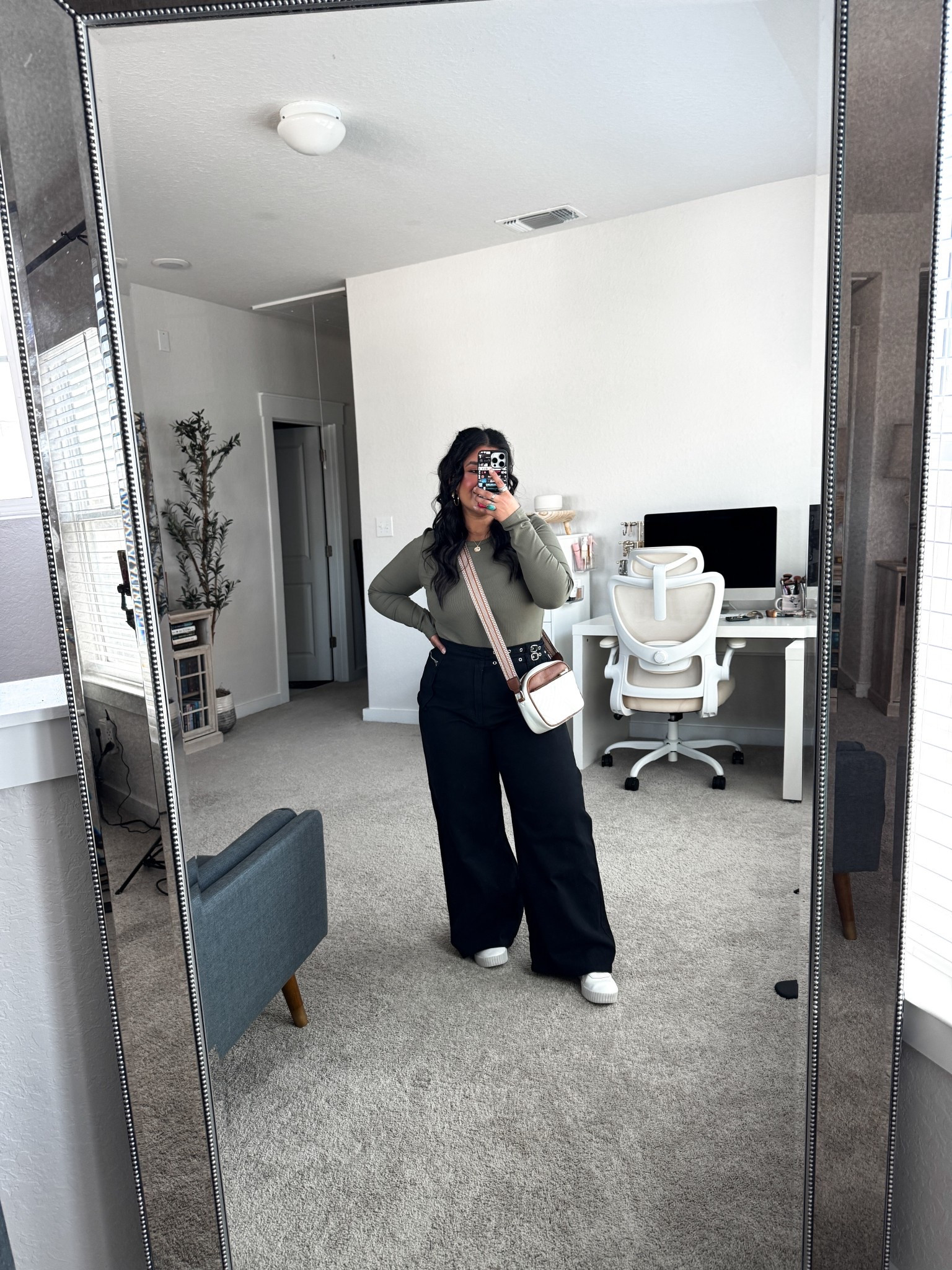 I’m 5’1”, size 12, 165ish lbs. all from Amazon // BODYSUIT: large // JEANS: size 12 // all true to size 

#LTKPetite #LTKFindsUnder50 #LTKMidsize