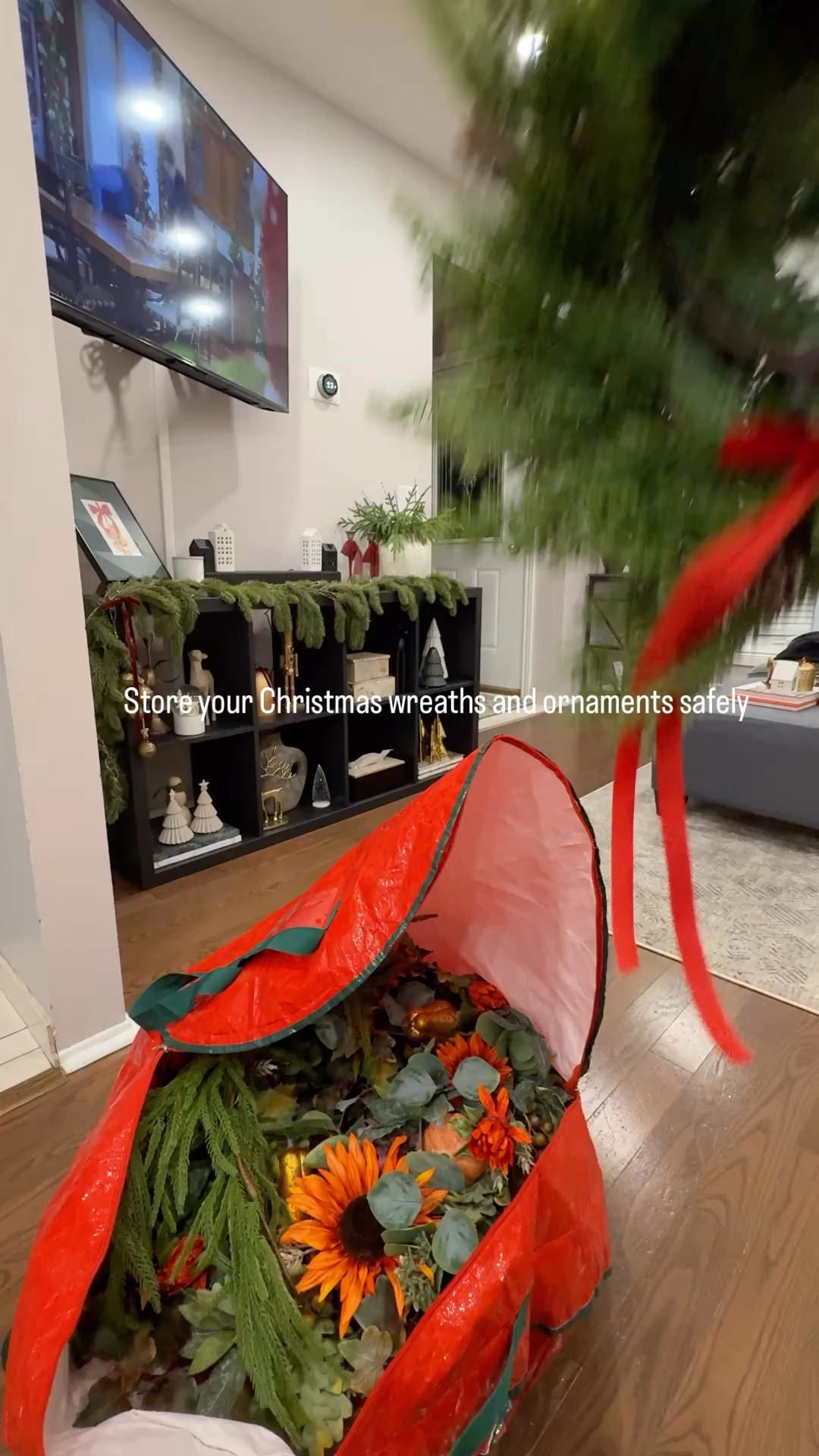 Safely store your ornaments, wreaths, and garlands with these must-have organizers. I absolutely love how the ornament storage keeps everything secure and the wreath/garland bag ensures my holiday greenery stays in perfect shape for next season.

No more crushed wreaths or tangled garlands—just organized and protected decor ready to shine again next year! 🌟
