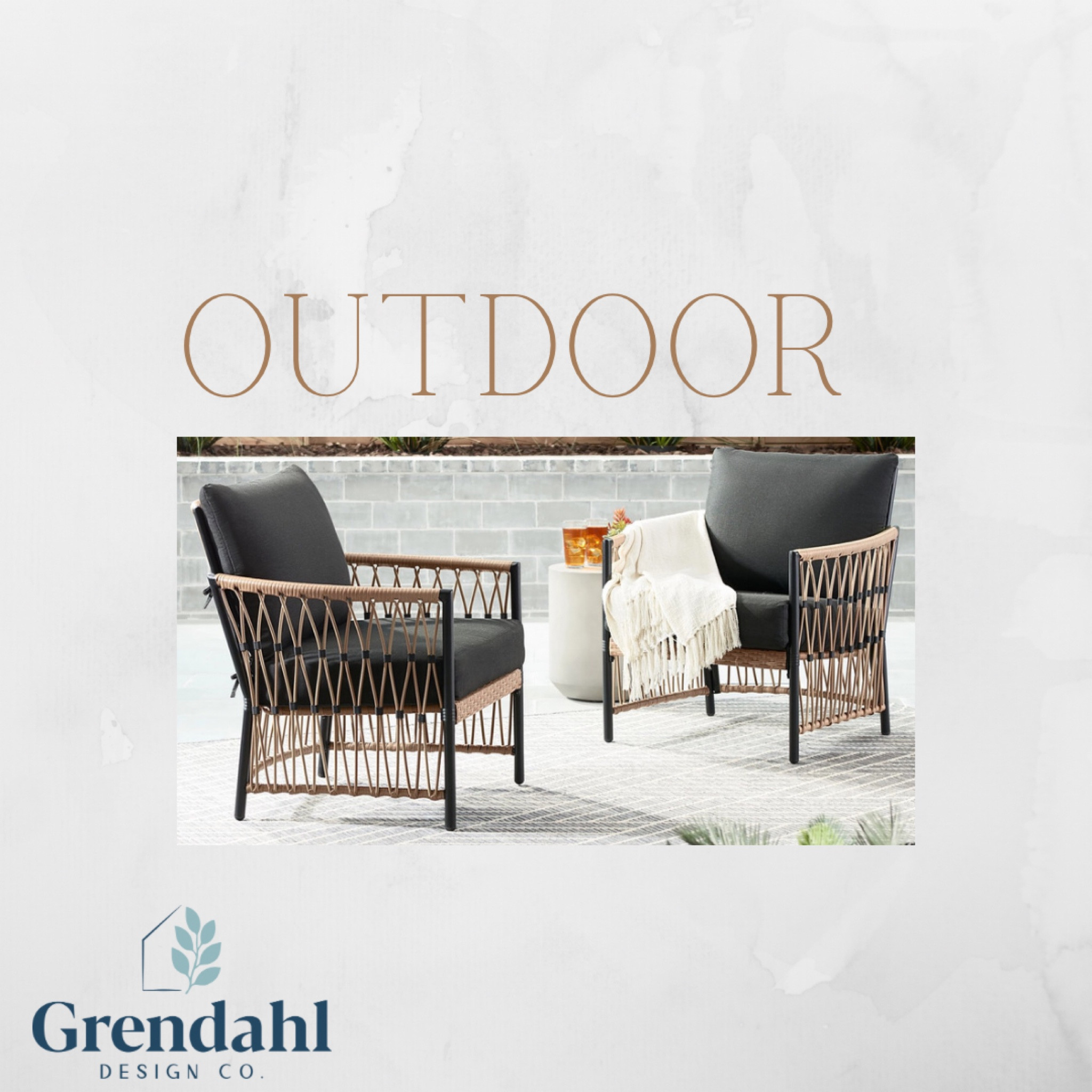 Outdoor patio furniture sale. Walmart patio set. On sale 