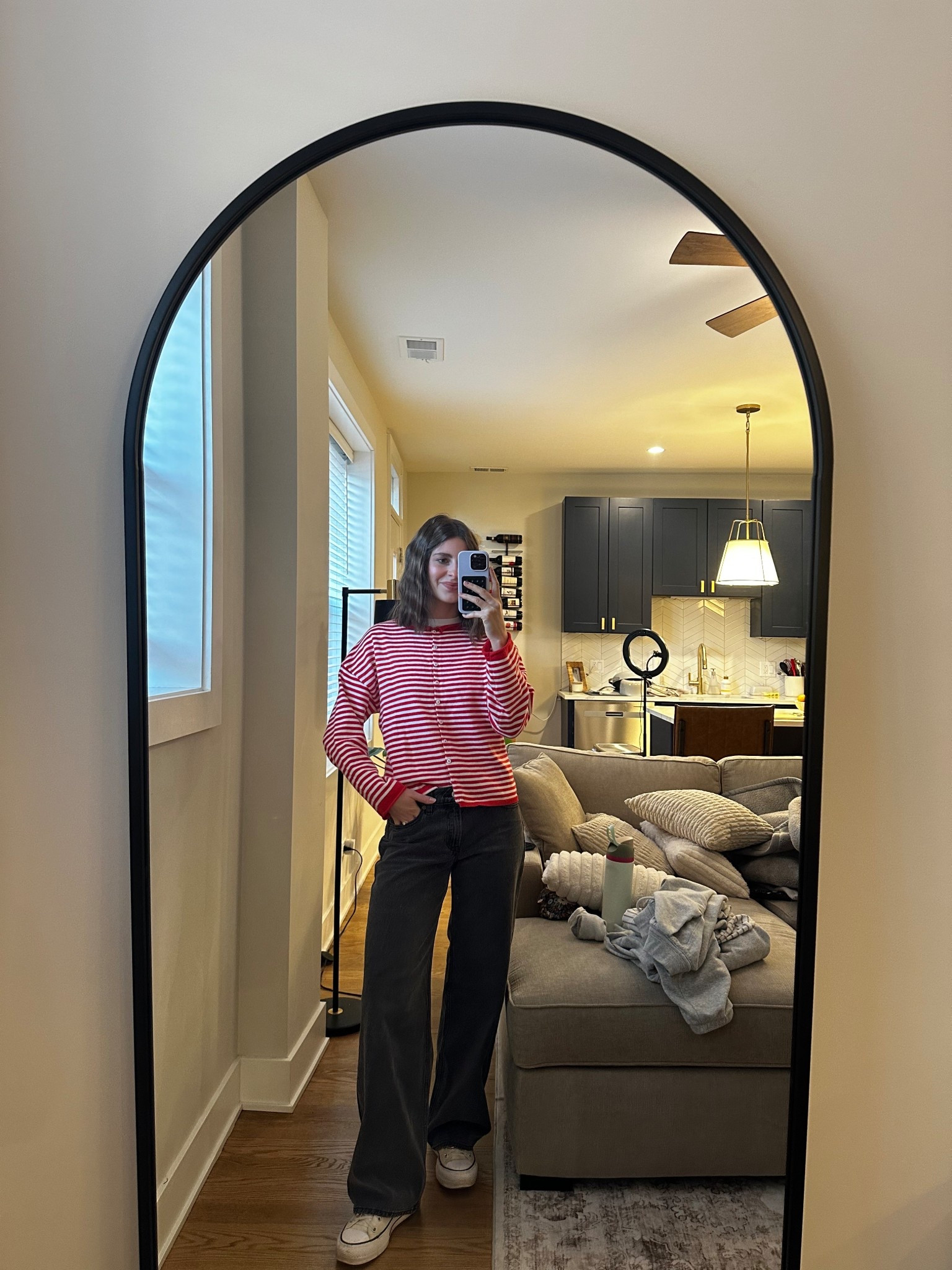 Size 25 jeans
Size small sweater 
Xs tee 

Valentine’s Day outfit
Work wear 
Work outfit 

#LTKValentine #LTKWorkwear #LTKootd