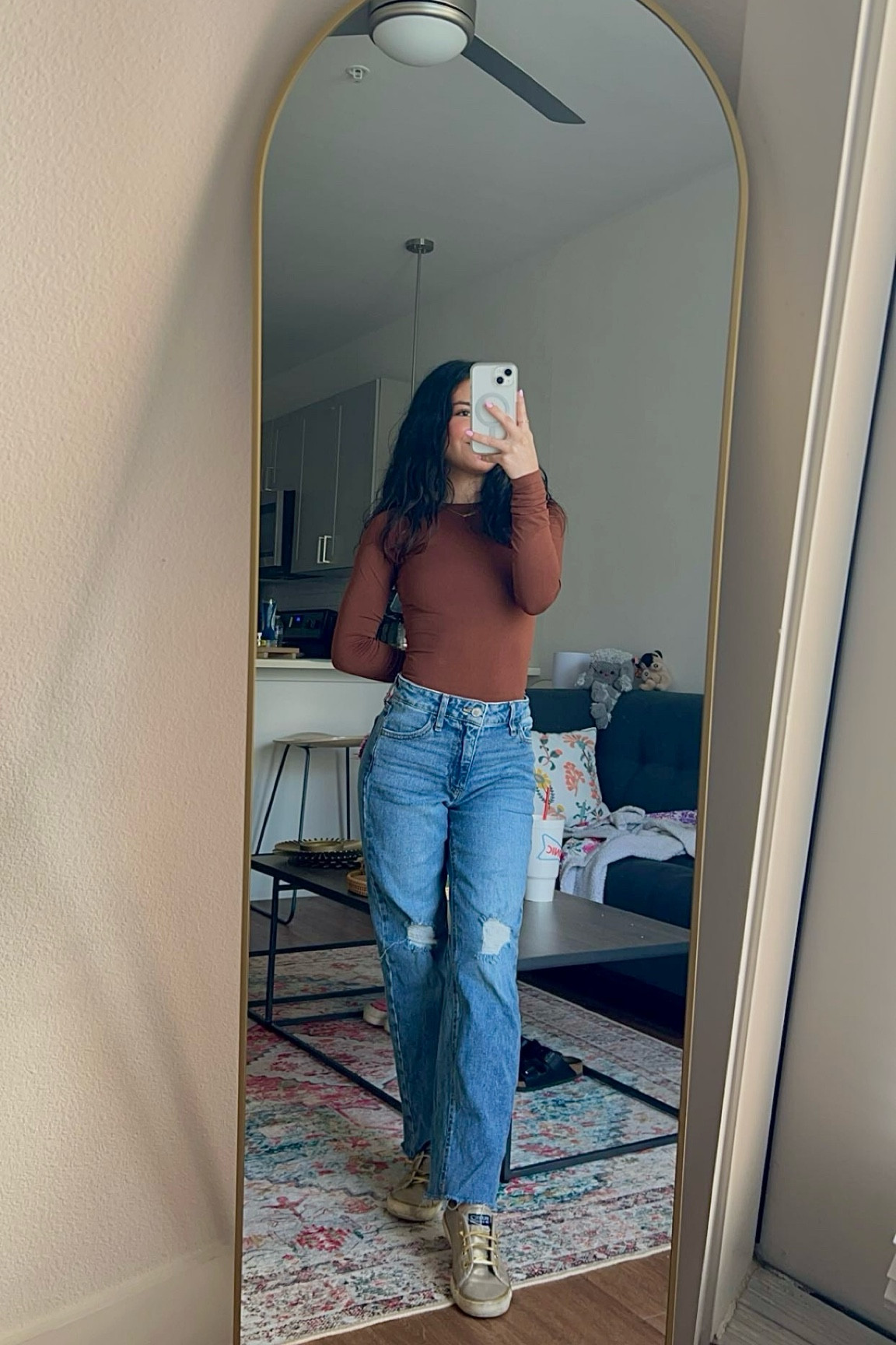 top is xxs and i couldn’t find the pants nor the shoes because they’re so old 🥲 