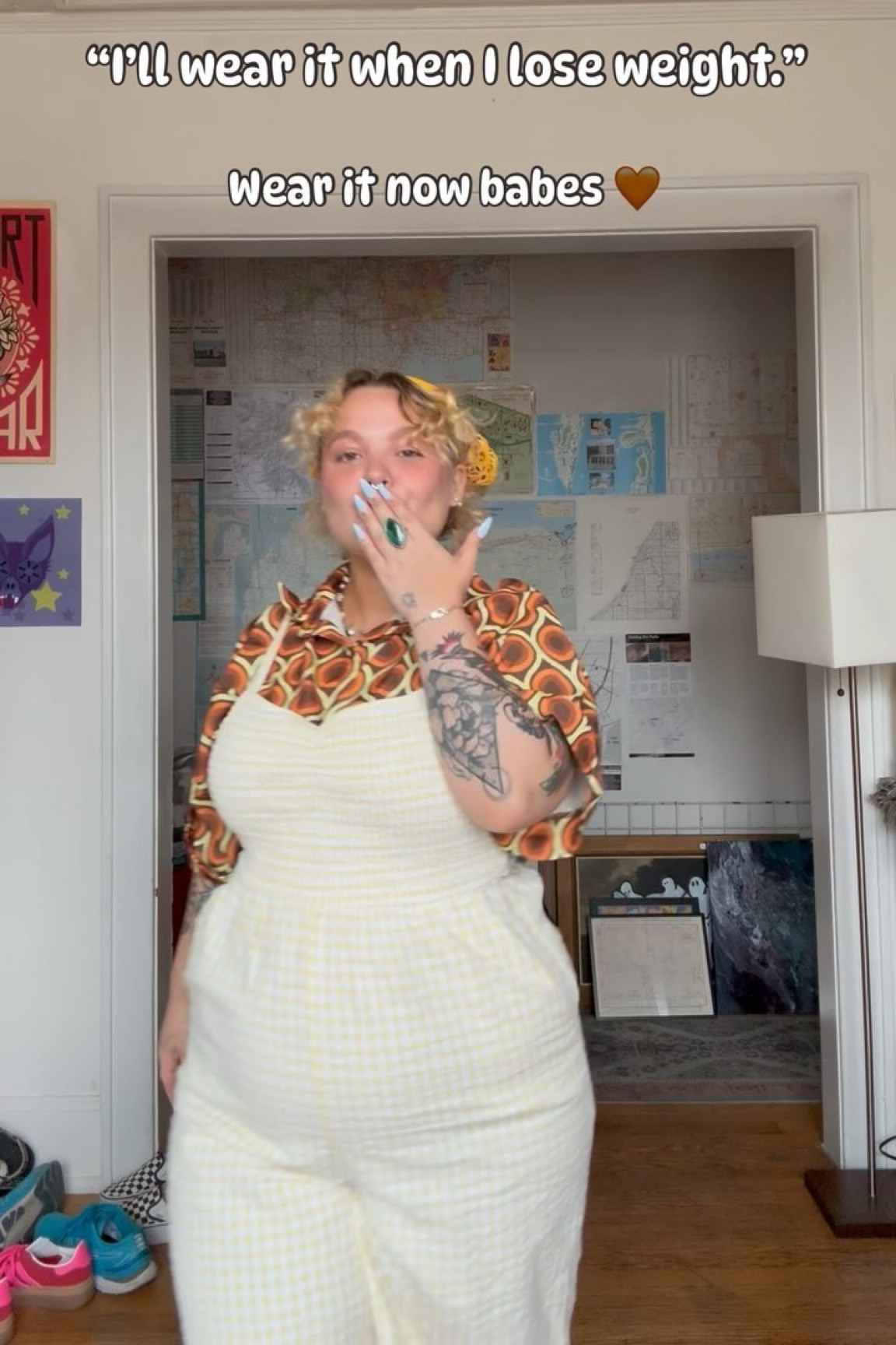 “Life’s too short to wait for the ‘perfect’ body to wear what you love.✨ 

Shirt from cider and unlinkable 🧡