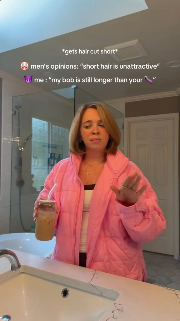 Spring Active Outfit of the Day 🌸🌸 Wearing a Mediun Jacket, Large tank and bra and size 10 leggings! 

Size 10 | M\L | 5’4” 

#LTKActive #LTKfitnessgoals #LTKootd