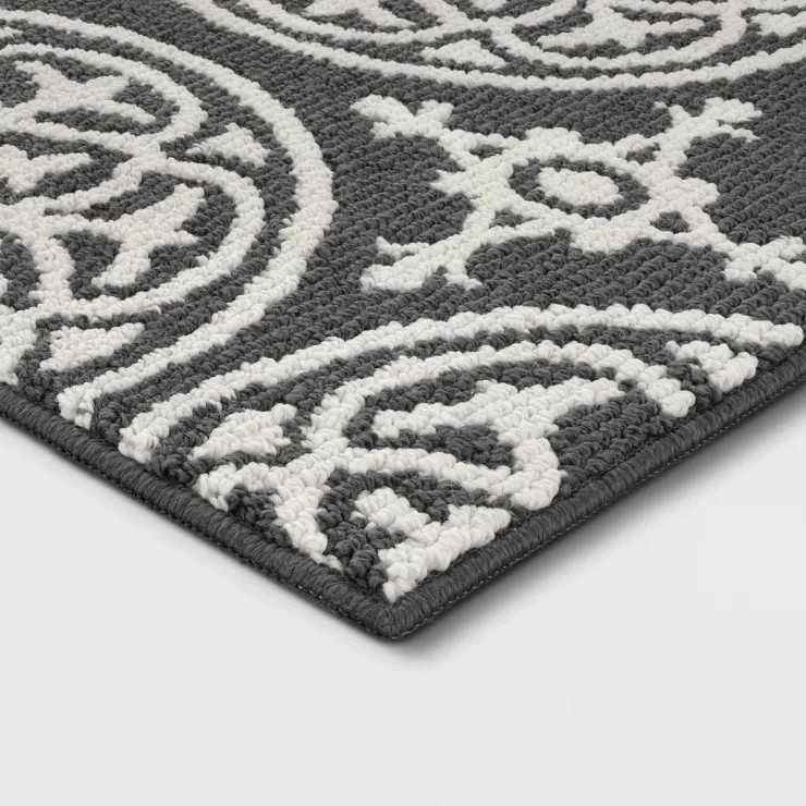 Medallion Washable Tufted And Hooked Rug - Threshold™ | Target