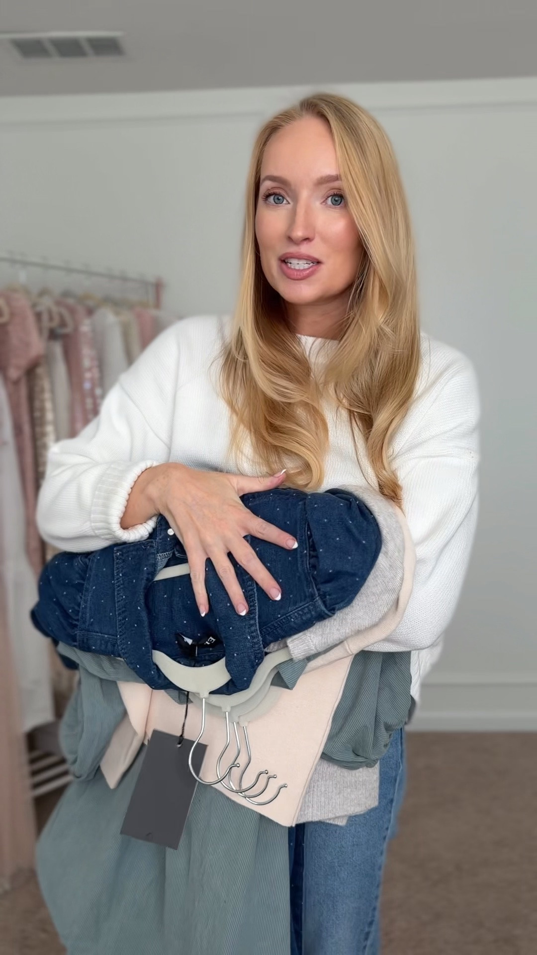 Fall Amazon fashion haul! I’m wearing a small in everything except the burgundy skirt (I sized up to a medium to have a looser fit in the hips)