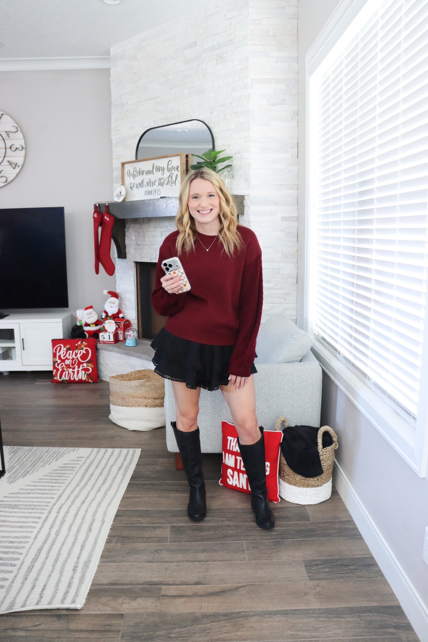 Ready for a night out? 
Such a great look - short black skirt with an oversized sweater and tall black boots to keep your legs warm.

//
Date night 
Winter outfit 
Cold weather skirt outfit 
Tall boots

#LTKootd