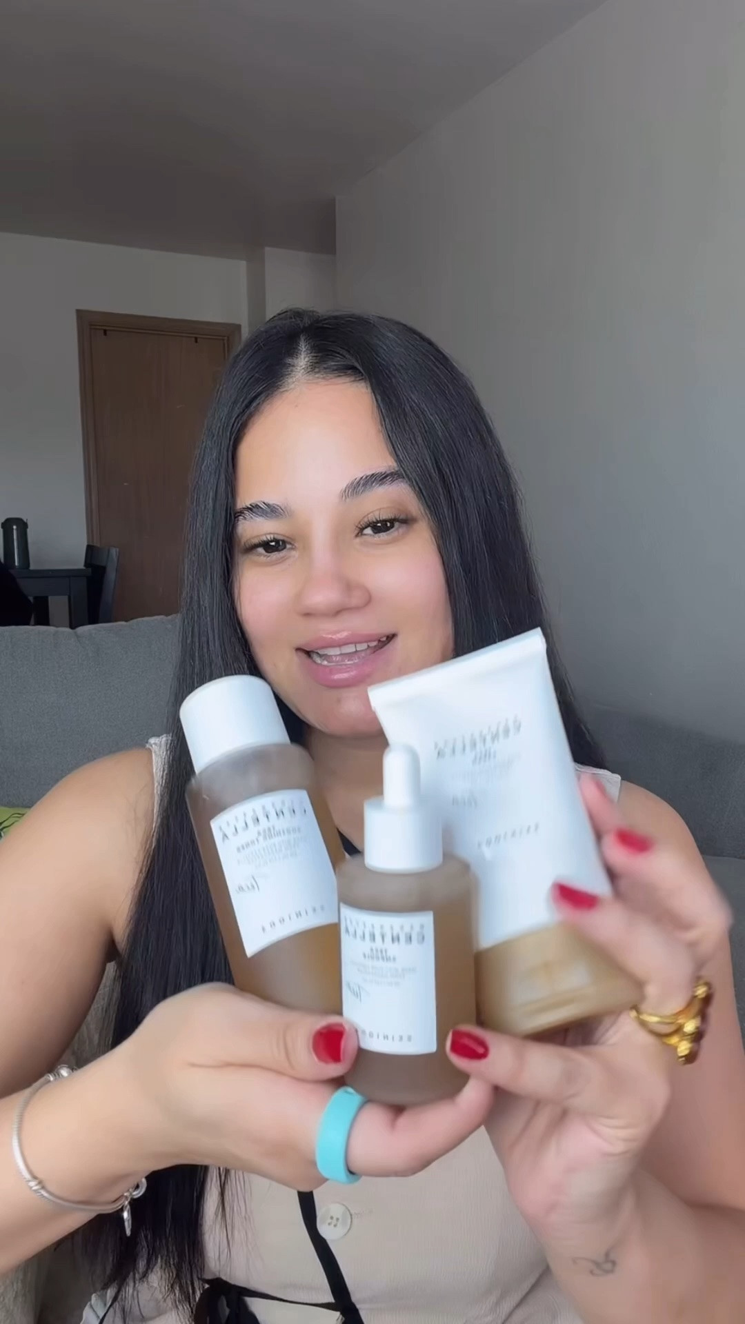 Hay un antes & un gran despues en mi piel usando productos con Centella, los Koreanos vivieron para quedarse en mis rutinas de Skin Care  

#skin1004 #teca #centella #koreanskincare