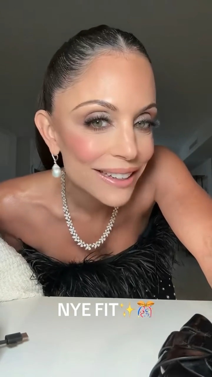 Happy New Years Eve! ✨🖤🪩 My dress is sadly sold out but I am linking similars.

#LTKStyleTip #LTKParties #LTKWatchNow