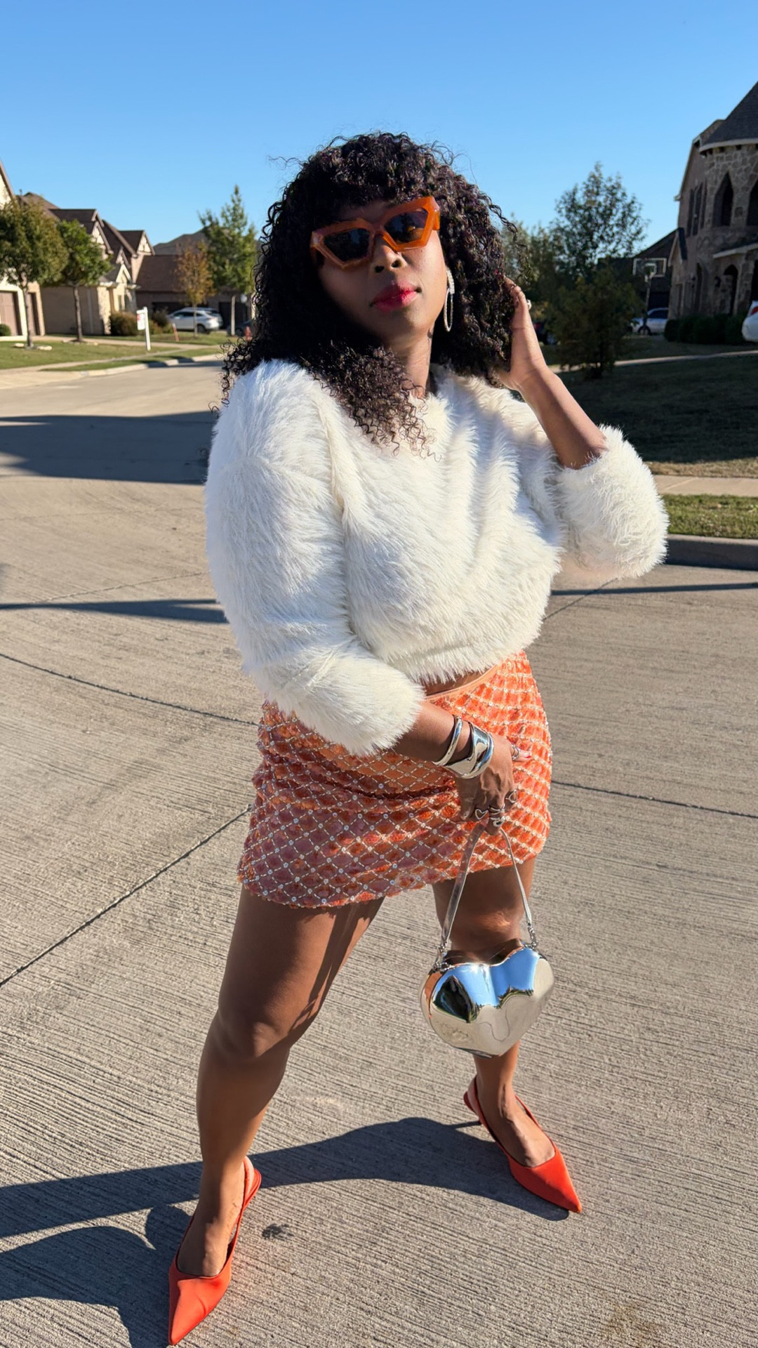 Fluffy faux fur🤍+ a sequin moment✨= holiday perfection. Cozy, sparkly and always
camera-ready-because staying ready is part of the look.

Skirt: @hm
Sweater & Shoes: @zara
Bag: @shopbop

#holidaystyle #festivefashion #midsizefashion #sparkleseason #outfitinspo

#LTKHoliday #LTKootd #LTKSeasonal