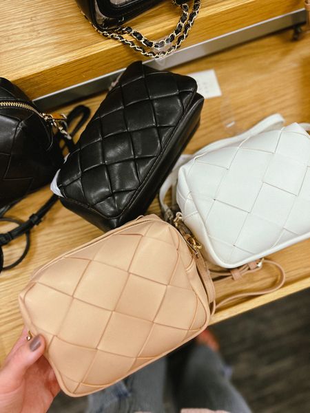 30% OFF! Looks expensive, but it’s not. New cube crossbody bags. Under $20 ! New arrivals. Comes in 6 different colors. My favorite is black and tan. Sophie Crossbody Bag. Wedding guest accessories staple.

#crossbody #bag #handbag #anewday #target #polacek

#LTKFindsUnder50 #LTKStyleTip #LTKItBag