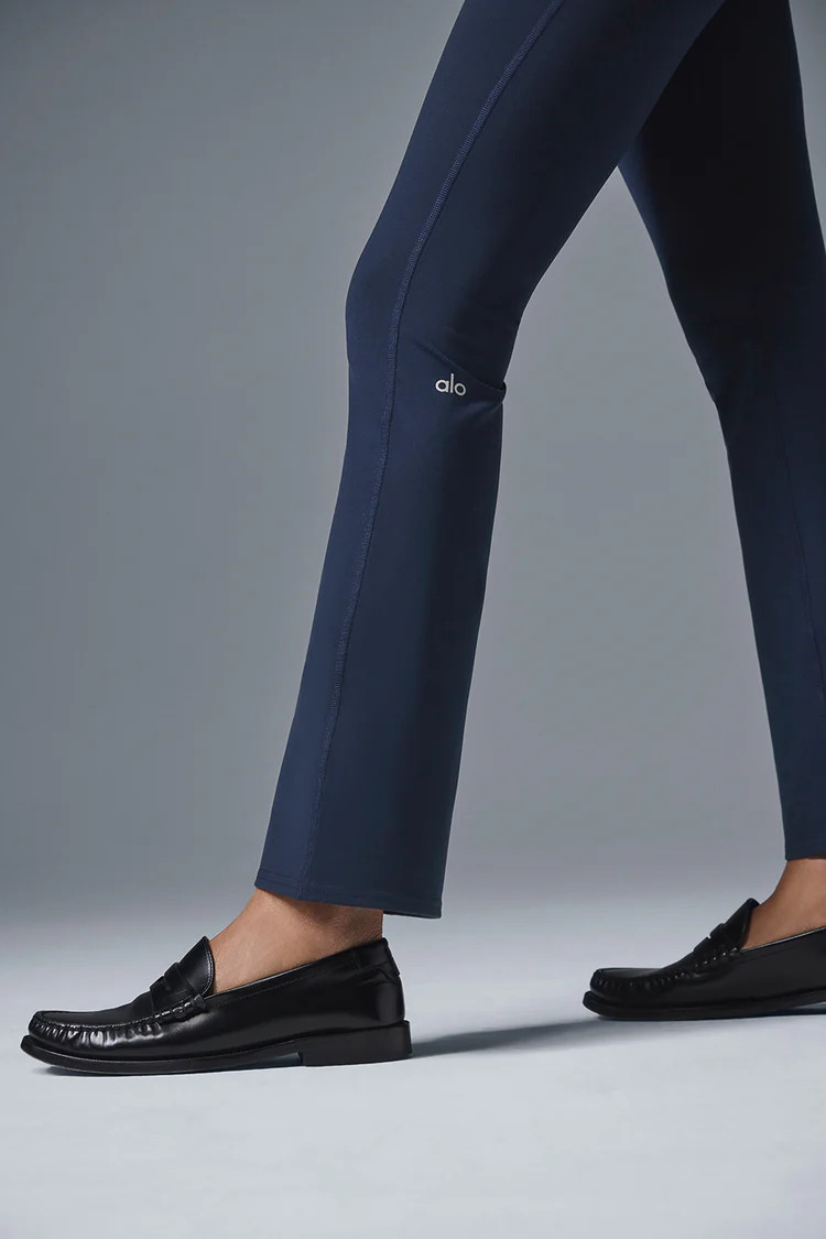 Airbrush High-Waist 7/8 Bootcut Legging | Alo Yoga (US)